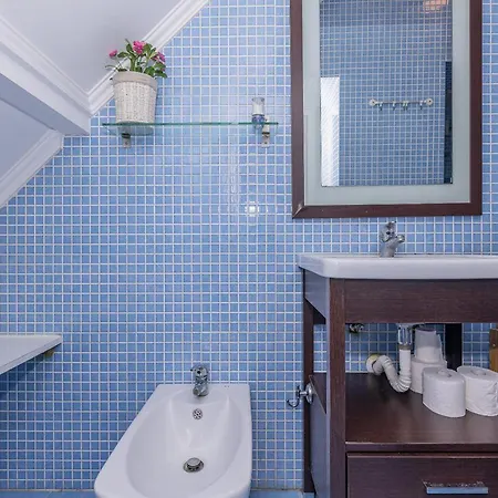 Alfama Comfy Premium Apartamento *