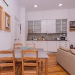 Alfama Comfy Premium Lisbona
