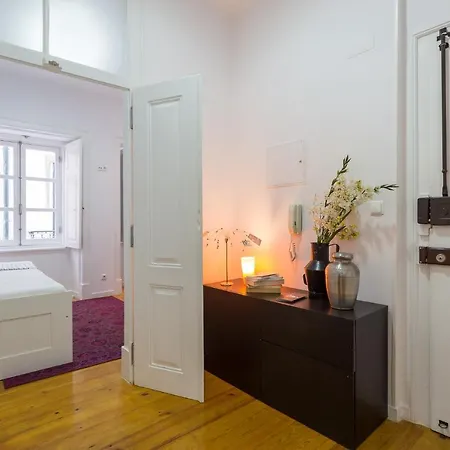 Alfama Comfy Premium Lisbona